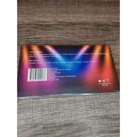 OPV BEAUTY SPOTLIGHT Eyeshadow Palette Full Size 18 Shades Sealed NIB - Picture 3 of 3